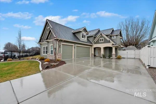 3052 N Christian Way, Meridian, ID 83646