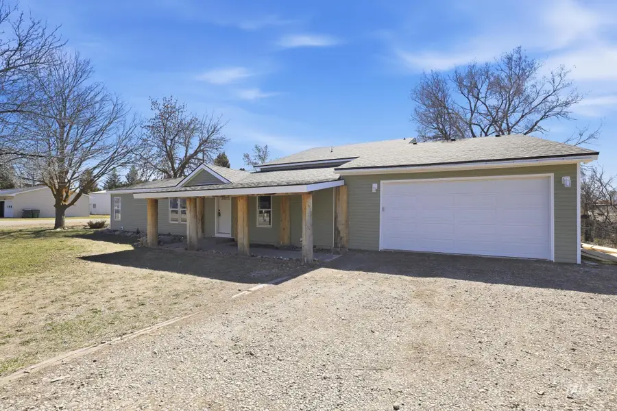 185 E Lincoln, Richfield, ID 83349 - #3