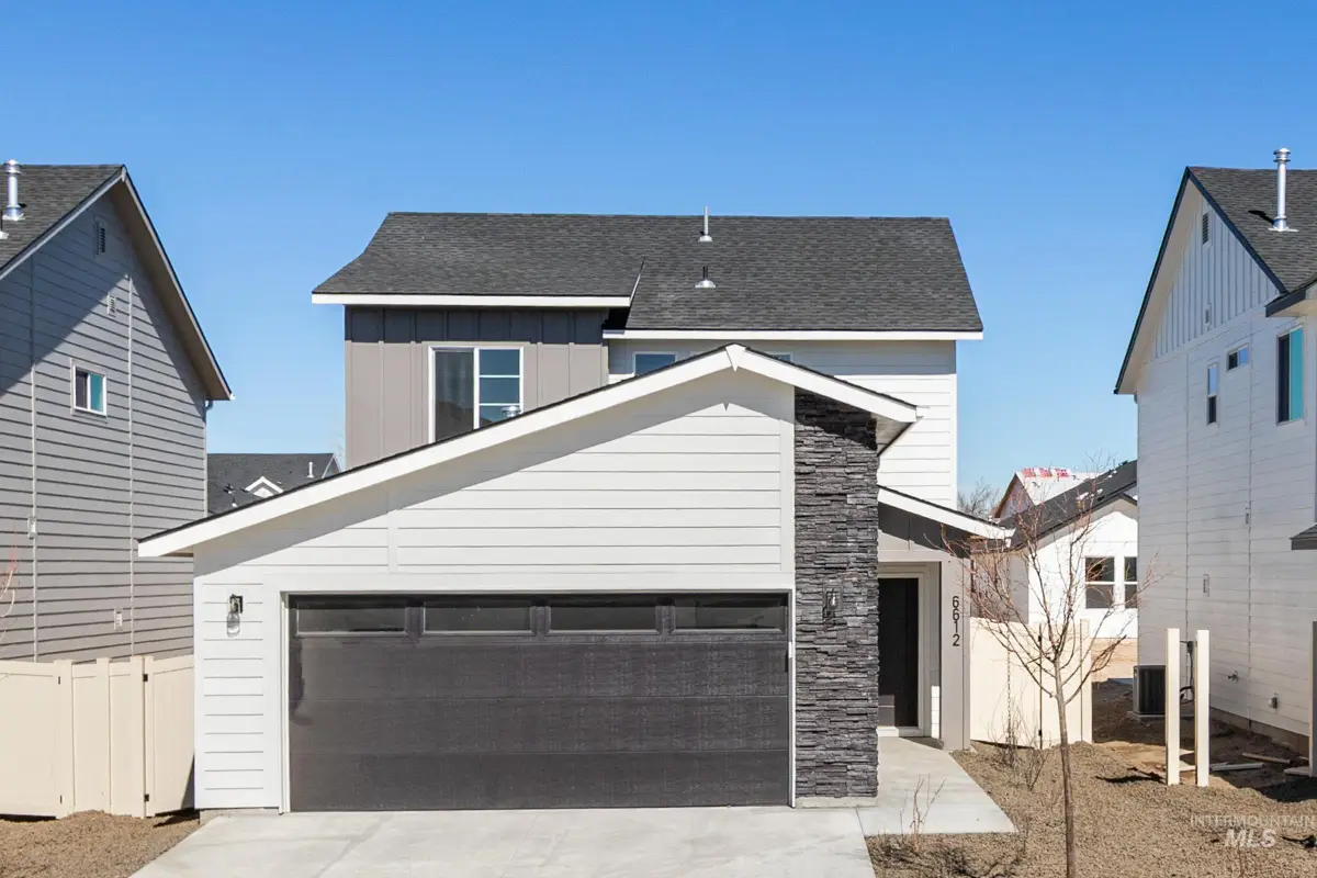 6612 W Black Butte Dr, Meridian, ID 83646 - #1