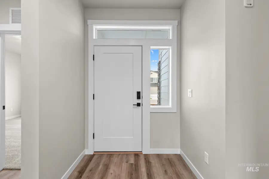 3884 W Piscina Dr, Meridian, ID 83642 - #2