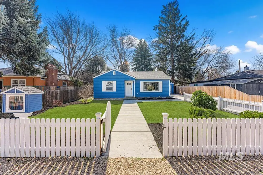 319 W Howe St, Boise, ID 83706 - #1