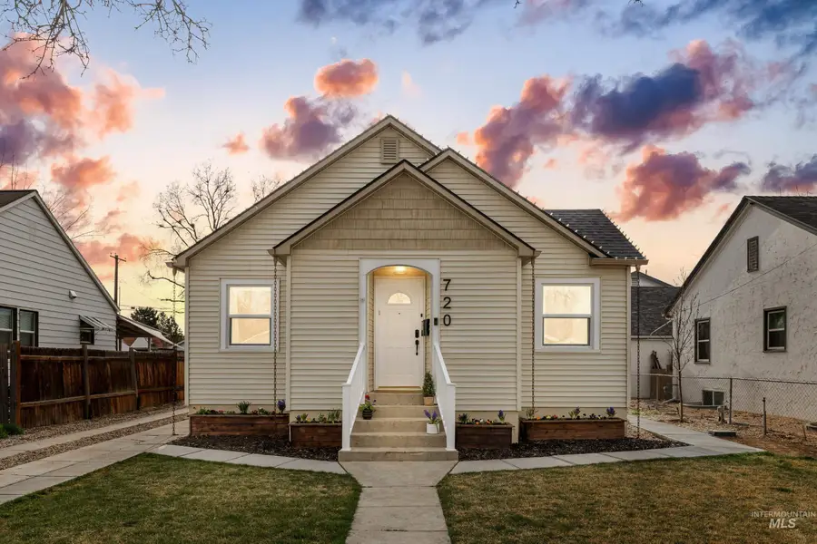 720 17th Ave. S., Nampa, ID 83651 - #2