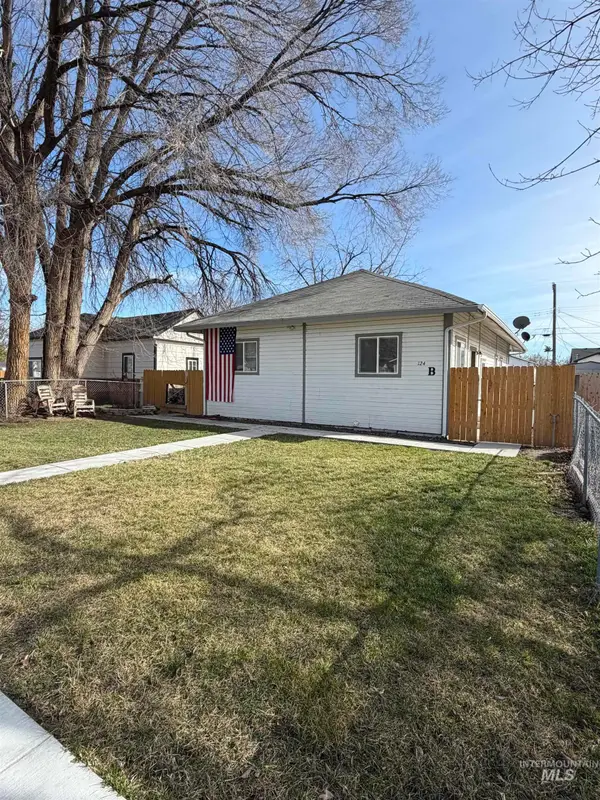 124 13th Ave North, Nampa, ID 83687