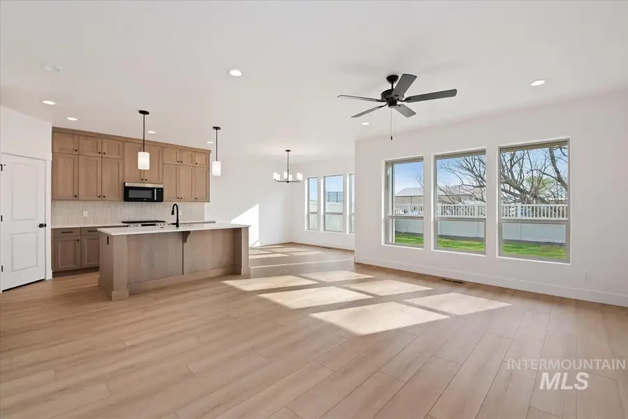 4207 Tropic Way, Caldwell, ID 83607 - #2