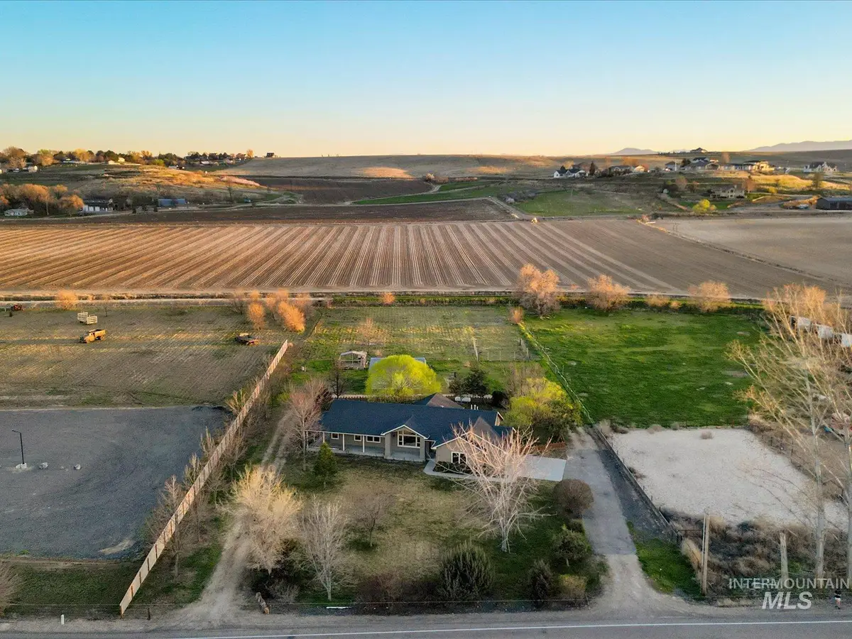 13181 Locust Ln, Nampa, ID 83686 - #1