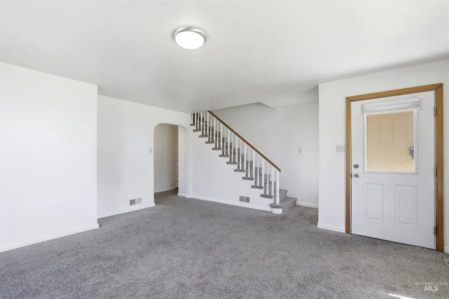 116 N 13th Ave, Buhl, ID 83316 - #3