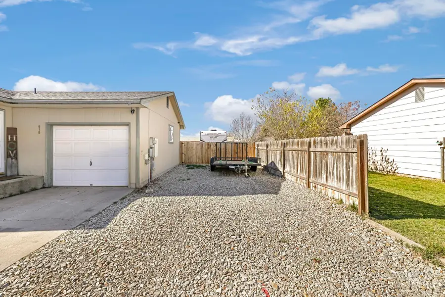 618 Sharon Street, Rupert, ID 83350 - #3