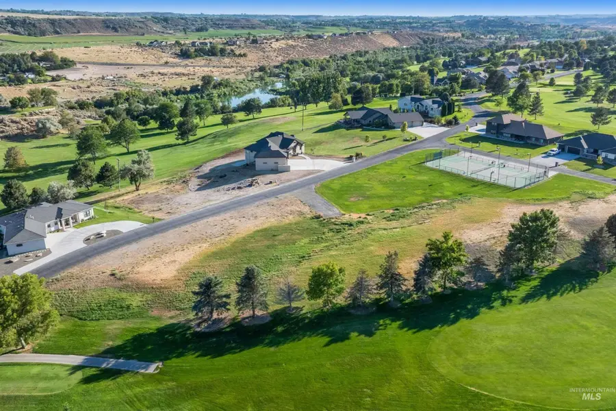 Lot 68A And Lot 68b Block 11 Clear Lake Pud Ph2, Buhl, ID 83316 - #2