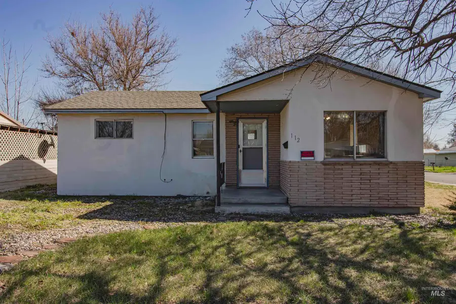 112 NW 8th Street, Ontario, OR 97914 - #2