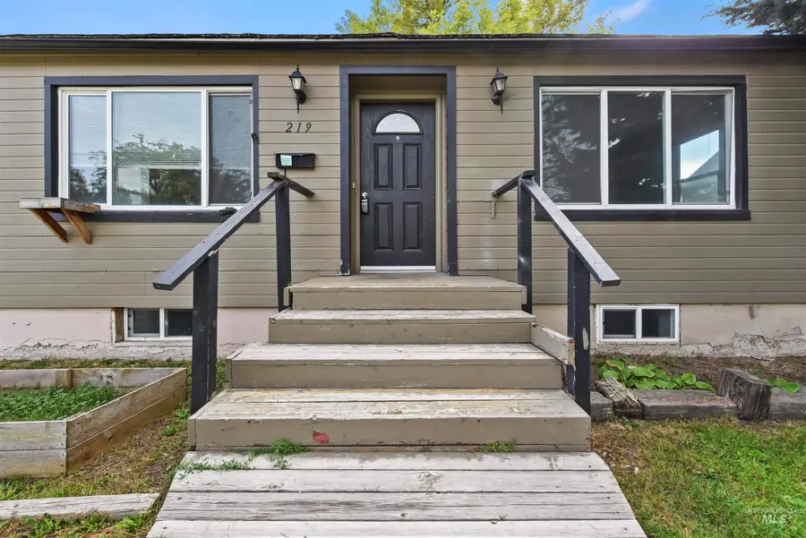 219 Meffan Ave, Nampa, ID 83651 - #3