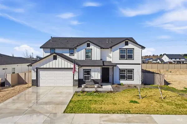 571 Dunmore Ave, Middleton, ID 83644