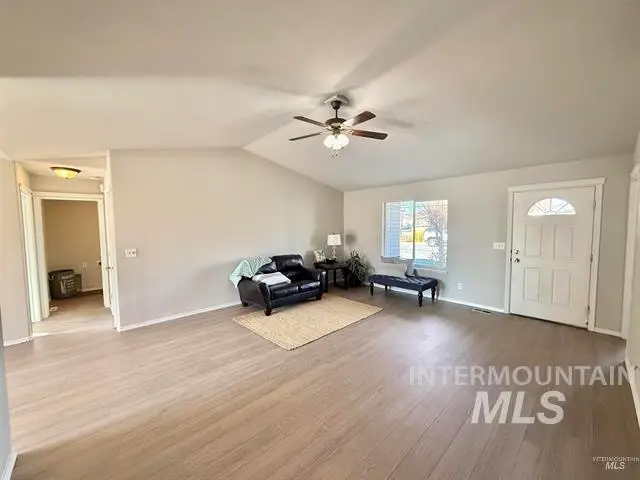 1309 Lauren Ln, Filer, ID 83328 - #3