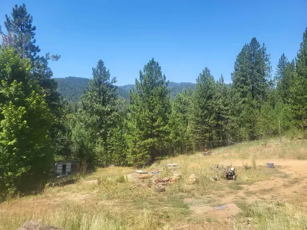 30 Red Fir Dr, Boise, ID 83716