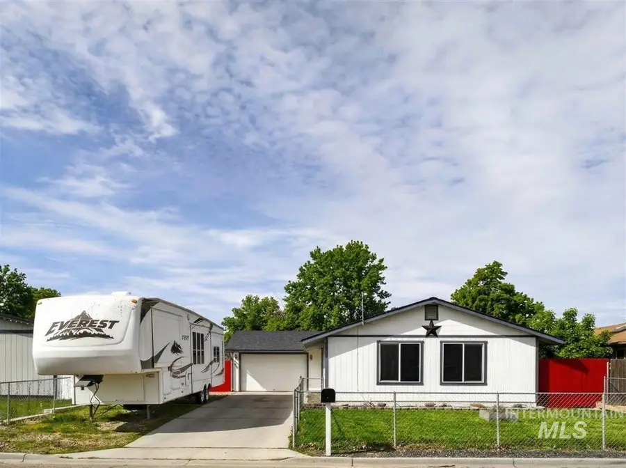 1405 N La Cresta Ave, Caldwell, ID 83605 - #3