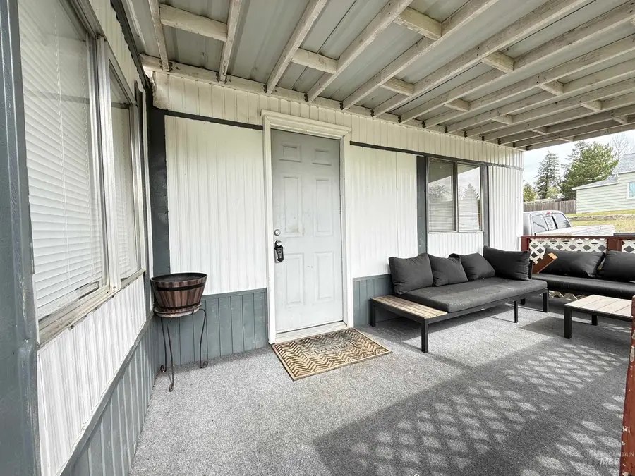 200 E Woodworth #9, Uniontown, WA 99179 - #2