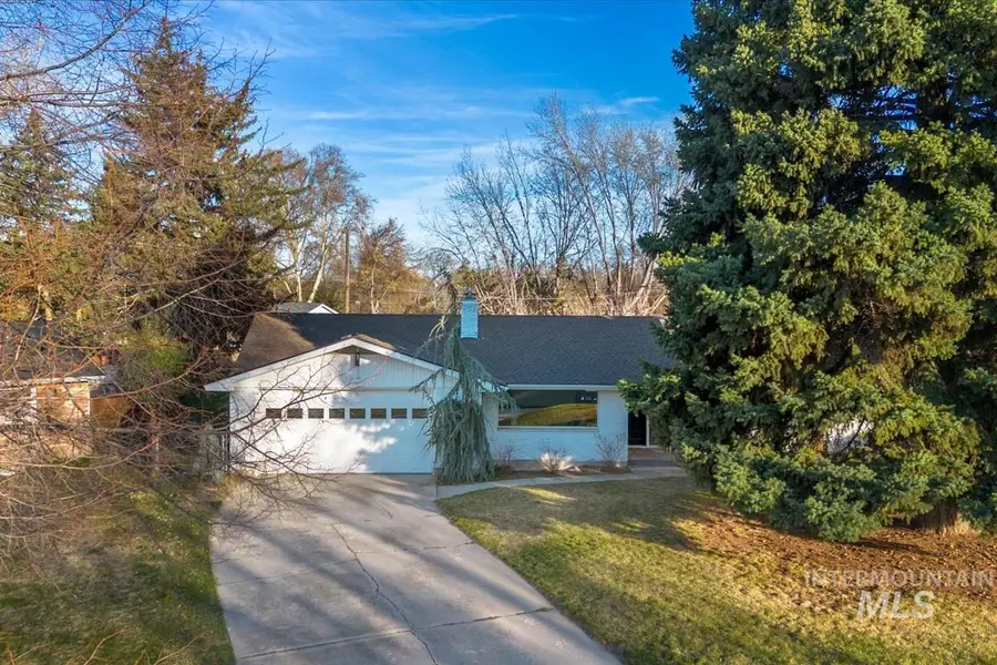 6006 W Poplar Dr, Boise, ID 83704 - #2