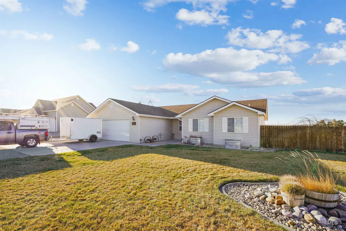 350 W 2nd, Hazelton, ID 83335 - #1