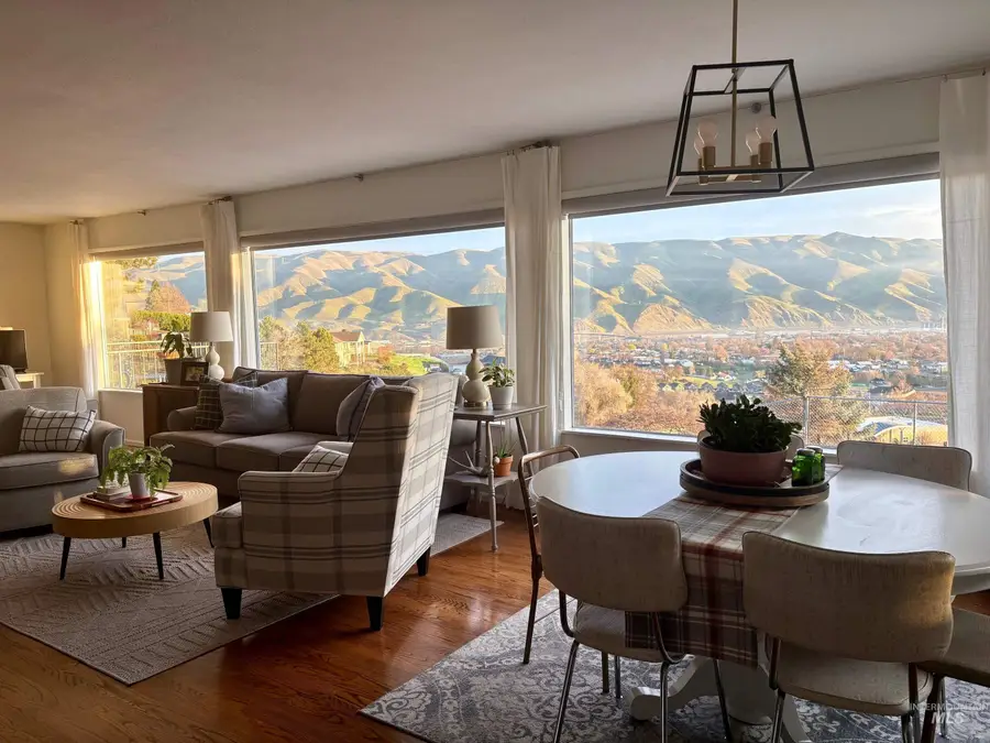 1744 Valleyview Drive, Clarkston, WA 99403 - #2