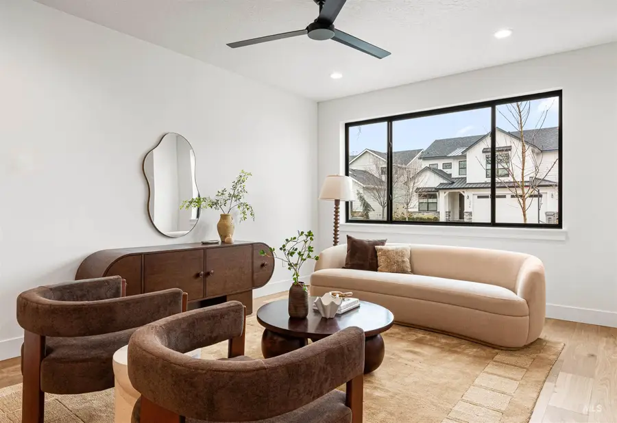 3386 W Whimbrel Lane #Middle Unit, Boise, ID 83703 - #3