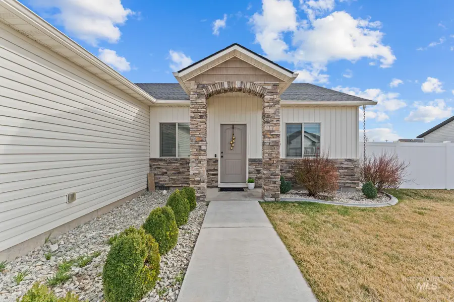 1001 13th Street, Rupert, ID 83350 - #2