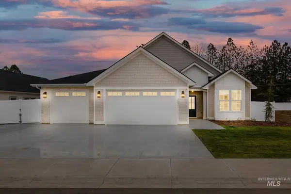 202 Pronghorn, Fruitland, ID 83619
