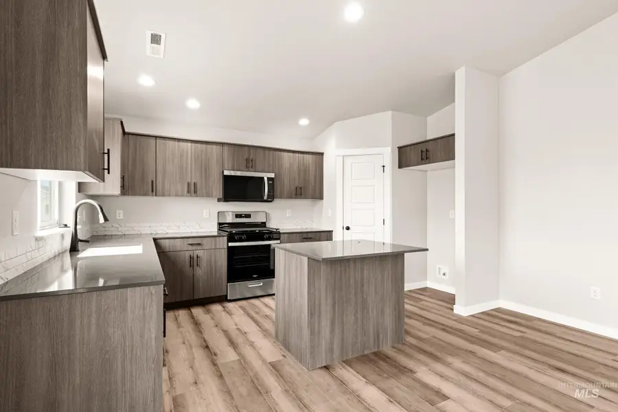 17719 N Boone Peak Ave, Nampa, ID 83687 - #3