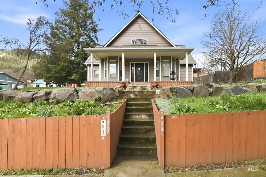 301 State Street, Juliaetta, ID 83535 - #3