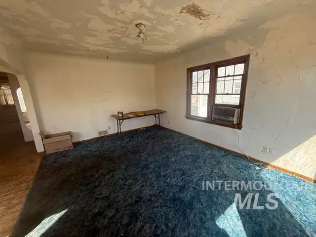 319 20th Ave South, Nampa, ID 83651 - #3