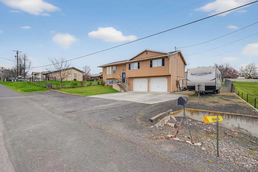 3725 11th Street, Lewiston, ID 83501 - #2