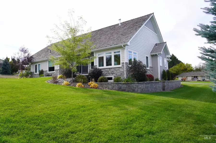 1311 Fairview Ave, Rexburg, ID 83440 - #3