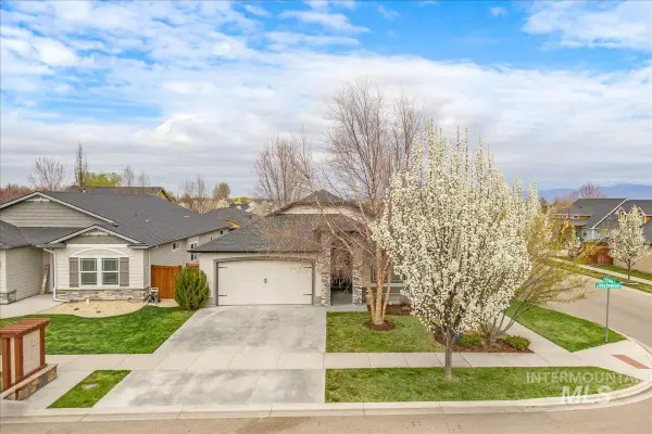 11324 W Trestlewood St, Boise, ID 83709