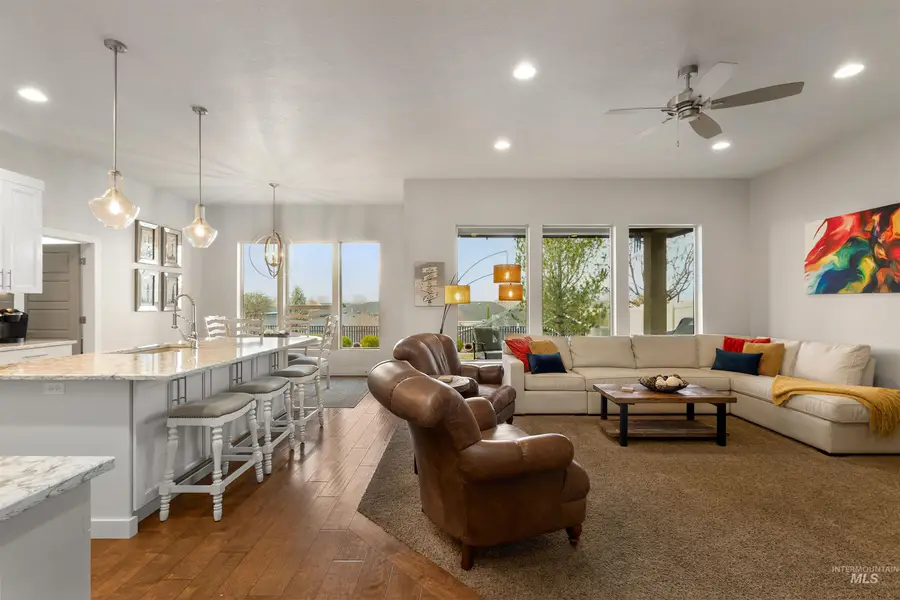 1112 E Wrightwood, Meridian, ID 83642 - #2