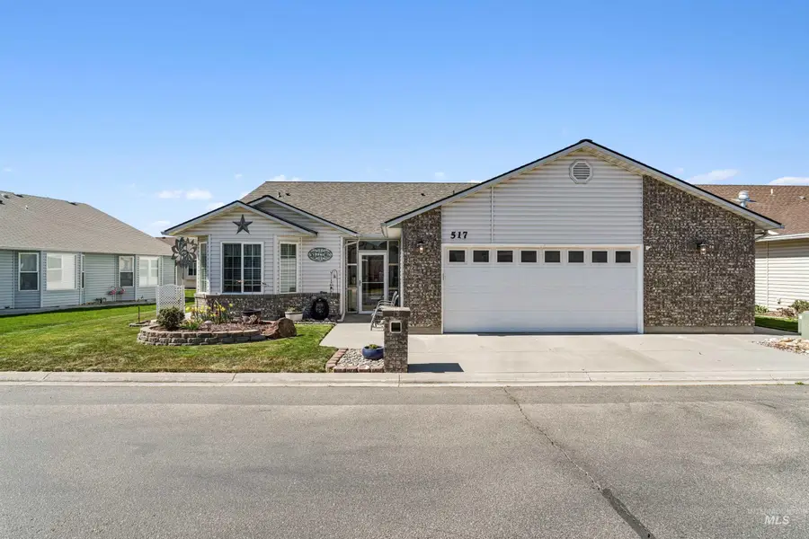 517 N Stratford St, Nampa, ID 83651 - #2