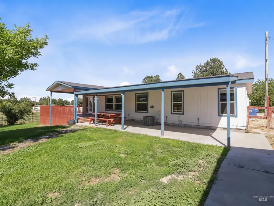 755 S Ash, Kuna, ID 83634 - #2