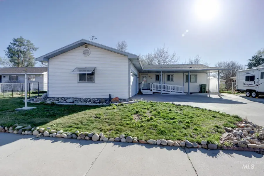 1302 SW 12th St, Ontario, OR 97914 - #2