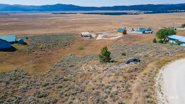 121 Skidoo, Cascade, ID 83611