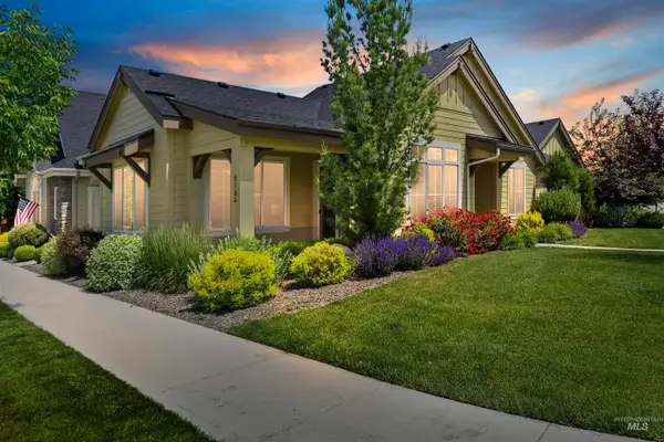 6164 N Winward Ln, Meridian, ID 83646