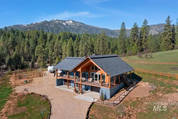 21 Open Road, Garden Valley, ID 83622