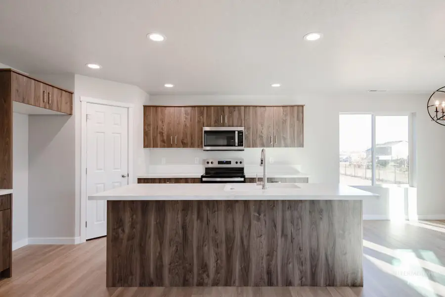 1066 Woods Bog Ave, Middleton, ID 83644 - #3