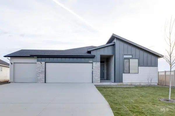 5326 E Phelps Lake Dr, Nampa, ID 83687
