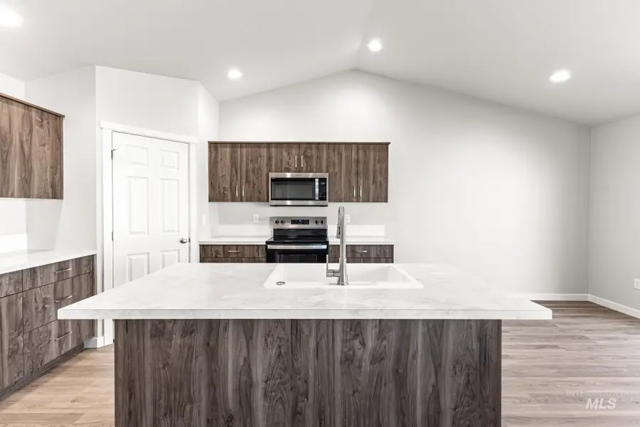 7109 E Kilkenny Ct, Nampa, ID 83687 - #3