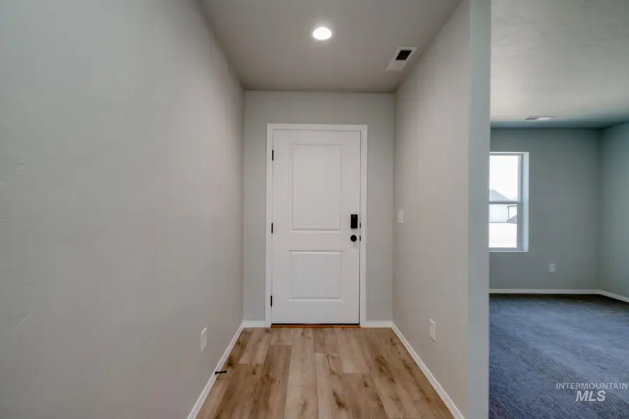 1144 W Cub River Dr, Meridian, ID 83642 - #2