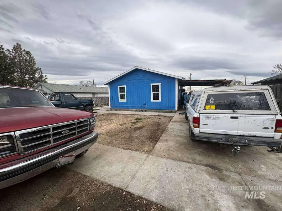 111 Randolph Dr, Melba, ID 83641 - #2