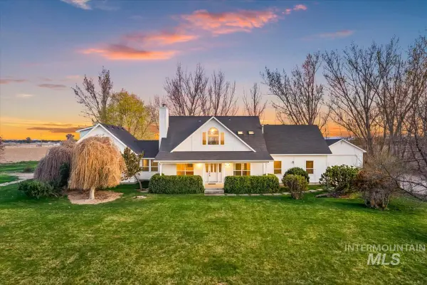 6129 Ustick Rd, Nampa, ID 83687