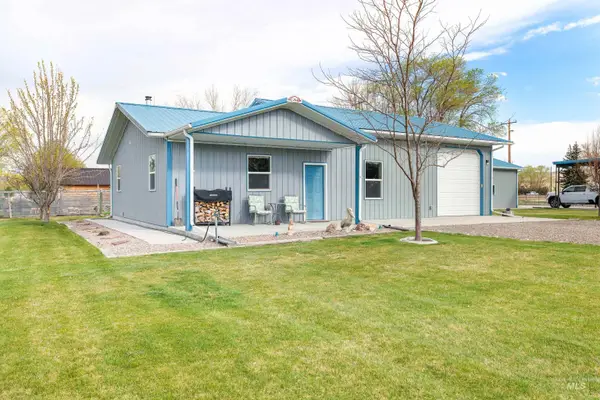 1512 N 2272 E, Rogerson, ID 83302