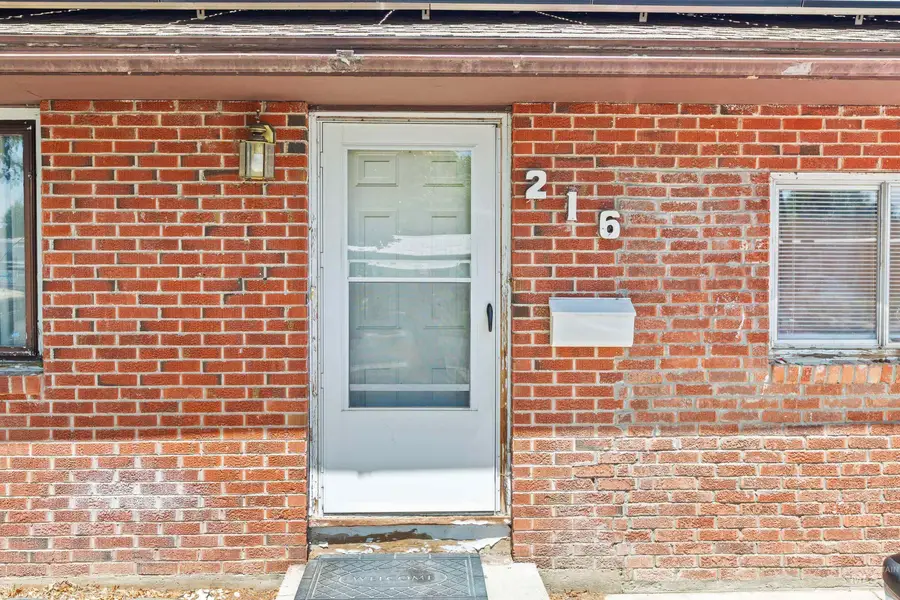 216 Borah Ave W, Twin Falls, ID 83301 - #2