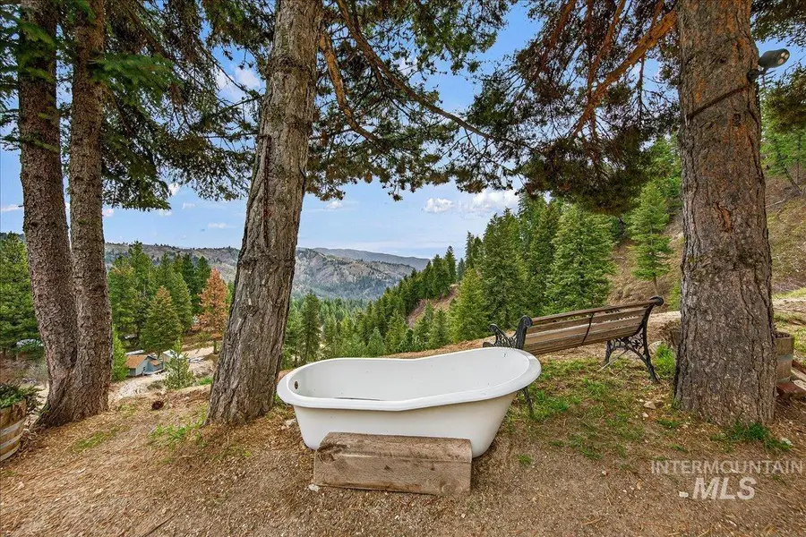 239 Tollgate Rd, Boise, ID 83716 - #3