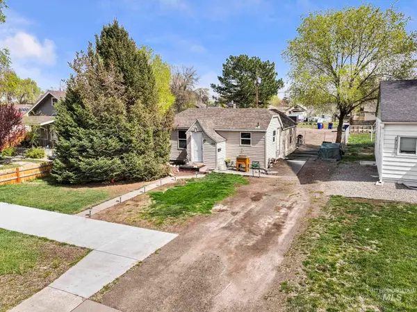 160 Monroe Street, Twin Falls, ID 83301