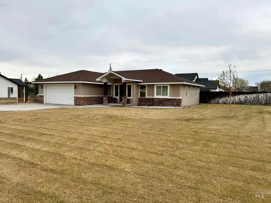 114 Apple Blossom Dr, Rupert, ID 83350 - #2