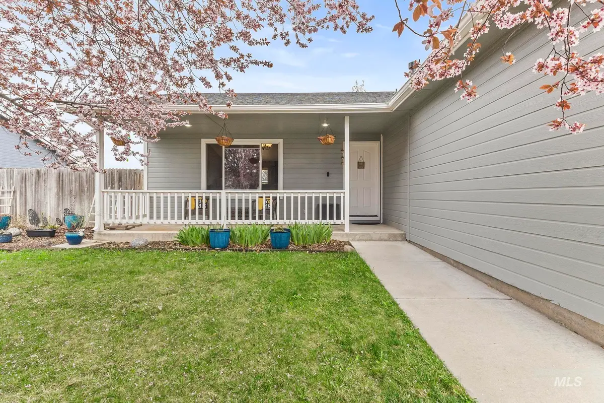 1026 W Edwards Ave, Nampa, ID 83686 - #1